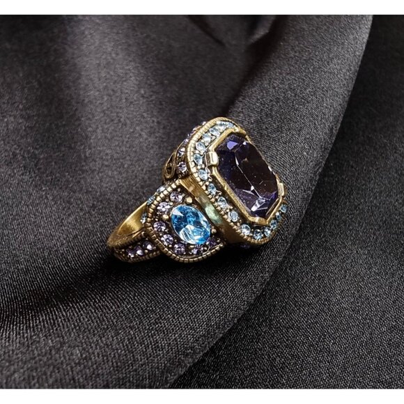 Heidi Daus Crystal Statement Ring Purple & Blue Gemstones - Picture 3 of 5